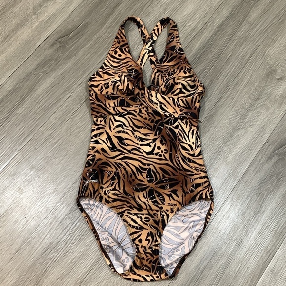 Speedo Tiger Print One-Piece Swimsuit size 6 - Picture 1 of 11